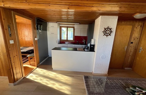Chevroux Ski Chalet | Chalet by the lake 3 minutes' walk away
