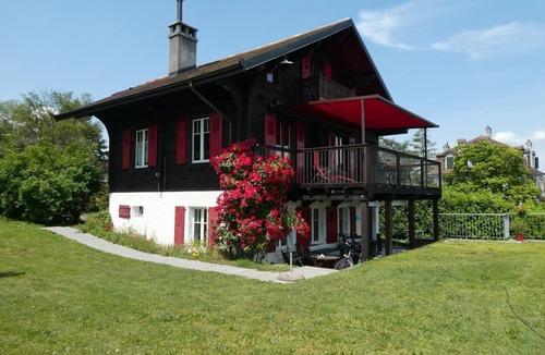 Saint-Prex Apartment | Chalet by the lake in St-Prex