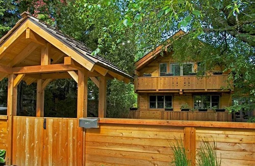 Sandpoint Ski Chalet | Chalet by the Lake