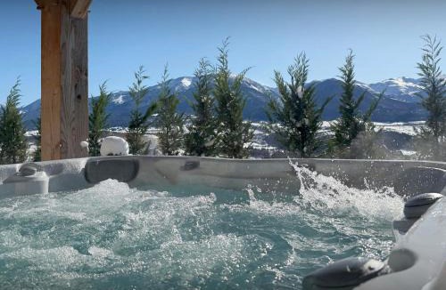 Font-Romeu-Odeillo-Via Ski Chalet | Chalet Càlid - OVO Network