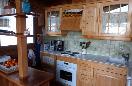 Enchastrayes Ski Chalet | Chalet Cèdre Rouge