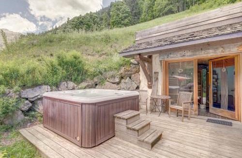 Flumet Apartment | Chalet Cœur de Marie avec sauna et jacuzzi - Val d'Arly