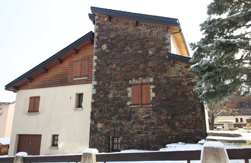 Superbolquere Ski Chalet | Chalet Canigou: family-friendly, refined, renovated