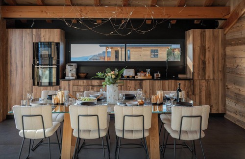 Font-Romeu-Odeillo-Via Ski Chalet | Chalet Càlid - breathtaking views with spa 10p - OVO Network