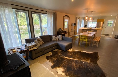Saint-Alphonse-Rodriguez Ski Chalet | Chalet - Lakeside without motors - Tranquility