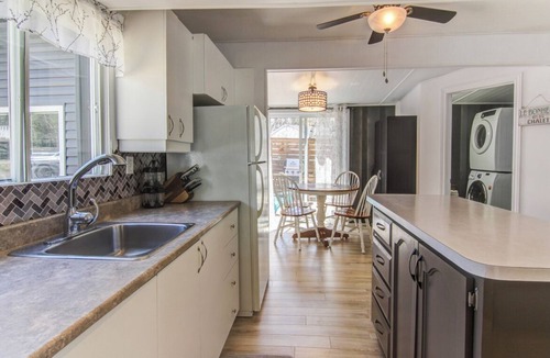 Saint-Henri-de-Taillon Ski Chalet | Chalet 1 min from Wilson beach | Lac Saint-Jean | Warm & family atmosphere