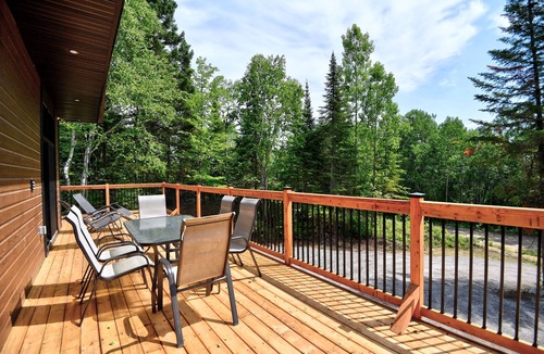 Saint-Michel-des-Saints Ski Chalet | Chalet Avec Accès au Lac Taureau, à Proximité des Sentiers de VTT et Motoneiges