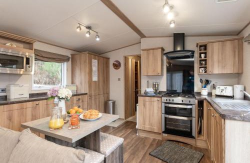 Aviemore Resort | Chalet Cairn View by Interhome