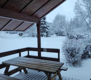 Saint-Leger-les-Melezes Ski Chalet | Chalet calme