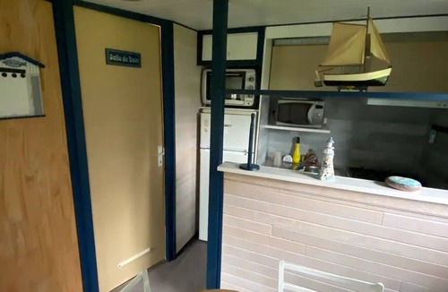 Grandcamp-Maisy Ski Chalet | Chalet+caravan+Maisonette