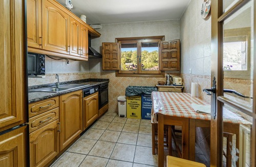 Valle de Valdelaguna House | Chalet 'Casa Rural Las Hoyas I' with Mountain View