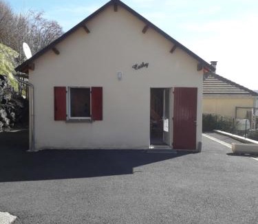 Laveissiere Ski Chalet | chalet cathy