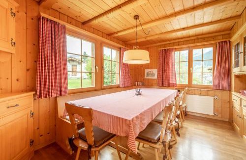 Flims Ski Chalet | Chalet Cauma