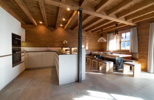 Wildhaus House | Chalet Chäserrugg - Luxury, Sauna, Whirlpool & Mountain View