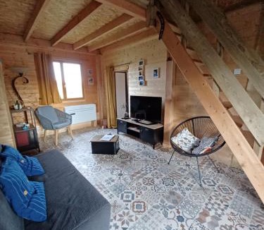 La Chapelle-aux-Chasses Ski Chalet | Chalet chaleureux avec parking garage motos, vélos