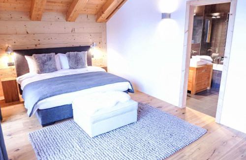 Randogne Ski Chalet | Chalet Chalet Astoria 6 by Interhome