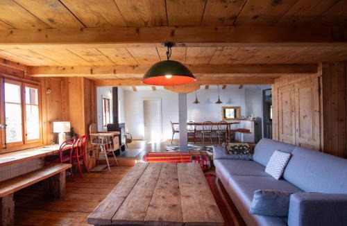 Les Posses-sur-Bex Ski Chalet | Chalet Chalet Pierre Fleur by Interhome