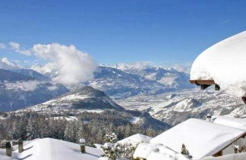 Lens Ski Chalet | Chalet Chalet Praline by Interhome