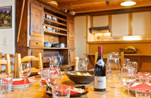 Val d'Illiez Ski Chalet | Chalet Chalet Seravalle by Interhome