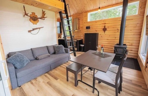 La Tuque Ski Chalet | Chalet Chasseur, waterfront