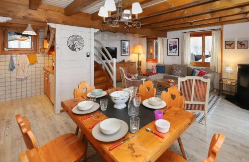 Saint-Pierre-de-Clages Ski Chalet | Chalet Cheechako by Interhome