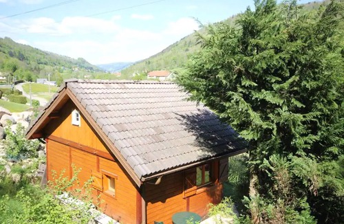 Cornimont Ski Chalet | Chalet "Chez Corinne" with Mountain View, Private Terrace, Hiking and Skiing Nearby