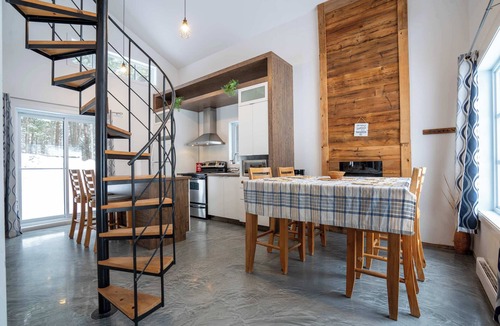 Saint Come Ski Chalet | Chalet Chic et Spa | St-Come