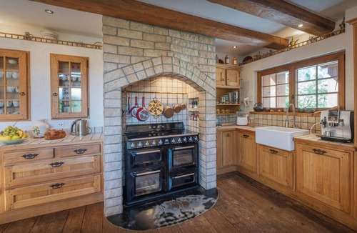 Saleinaz Ski Chalet | Chalet Cinq Moutons - Swiss mountain stay 14p, spa & nature - OVO Network