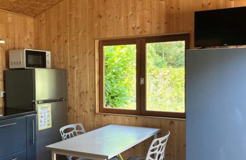 Angicourt Other | Chalet climatisé - 2 pers. - API-1-52-2574