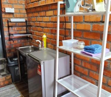 Kampung Kuala Kenas Hotel | CHALET COBEK D'RUMAH BONDA RIVER VIEW Kuala Kangsar