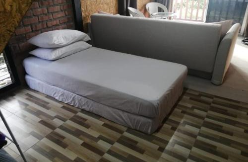 Kampung Kuala Kenas Hotel | CHALET COBEK D'RUMAH BONDA RIVER VIEW Kuala Kangsar