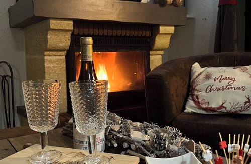 Cauterets Ski Chalet | Chalet cocooning 🔥 6 pers in Cauterets, quiet, fireplace, near cable car 🚡