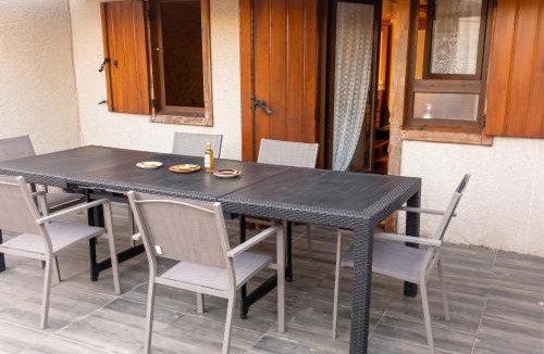 Giffaumont-Champaubert Ski Chalet | Chalet confortable à Giffaumont-Champaubert avec terrasse