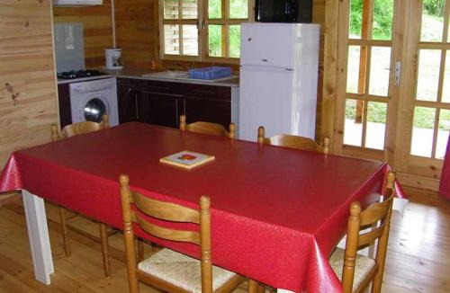 Mayrac Other | Chalet confortable avec climatisation - 7 pers. - API-1-52-2212