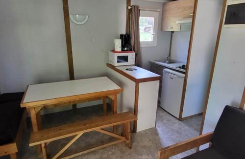Salles Other | Chalet confortable avec terrasse en pleine nature - API-1-52-237