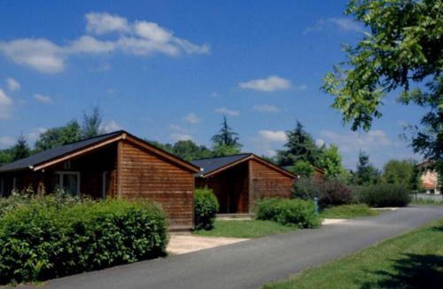 Baudreix Other | Chalet confortable pour 6 avec terrasse et équipements modernes - API-1-52-1540