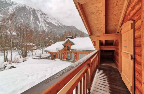 Chamonix-Mont-Blanc Ski Chalet | Chalet Coralie