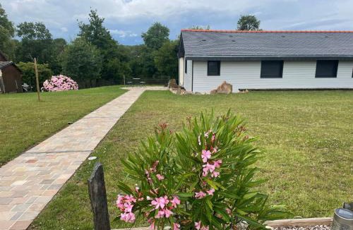 La Fleche House | Chalet cosy à La Flèche avec terrasse et vue rivière - FR-1-410-424