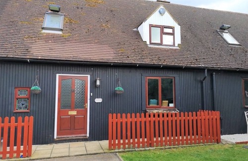 Streatley Ski Chalet | Chalet Cottages - Lilly Cottage