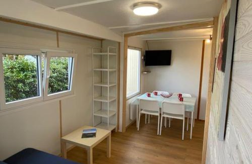 Gurmencon Other | Chalet Cozy avec Terrasse - 2 Chambres - API-1-52-340