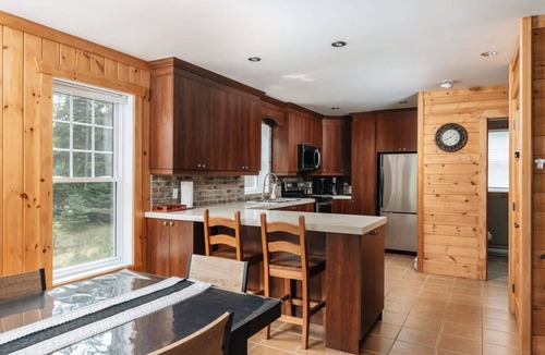 Saint Come Cabin | Chalet Détente : SPA, Foyer!