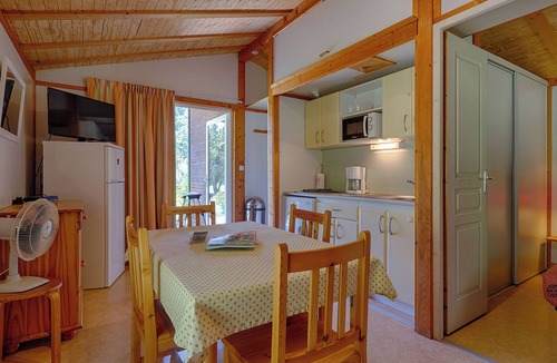 Les Tourrettes Ski Chalet | Chalet 'D'alpion' with Shared Pool, Private Terrace and Shared Garden