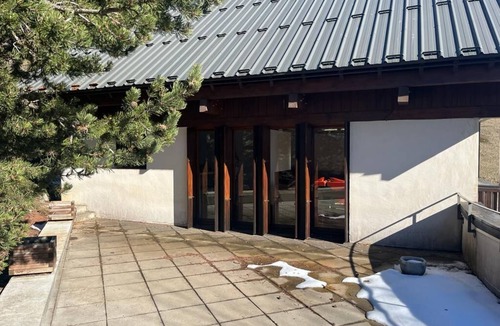 Villard-Reculas Ski Chalet | Chalet D'architecte - Domaine Alpe D'huez - 9 Personnes