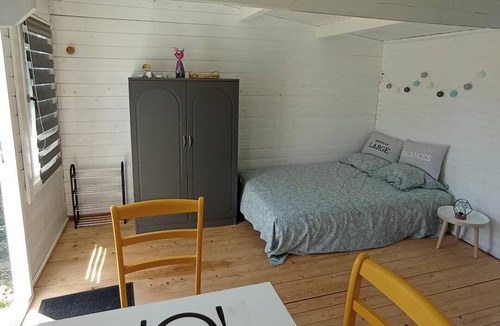 Saint-Sauveur-d'Aunis Ski Chalet | Chalet Dans Notre Jardin