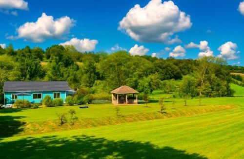 Les Champeaux House | Chalet de 95m2 au cœur du Pays d'Auge, en Normandie avec Piscine et Jacuzzi