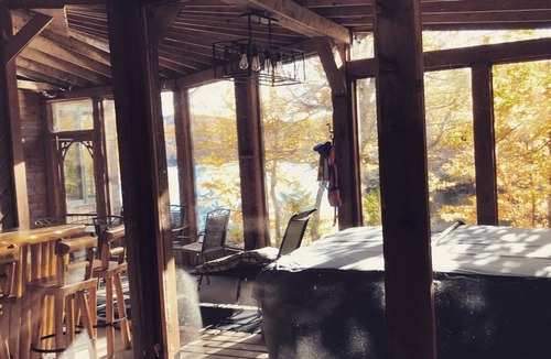 Saint-Mathieu-du-Parc Ski Chalet | Chalet de la Presqu'île, private spa