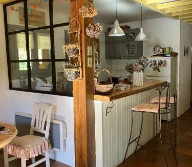 Montfort-sur-Boulzane Ski Chalet | Chalet de charme