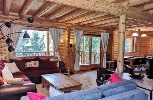 Pyrenees 2000 Ski Chalet | Chalet de charme authentique