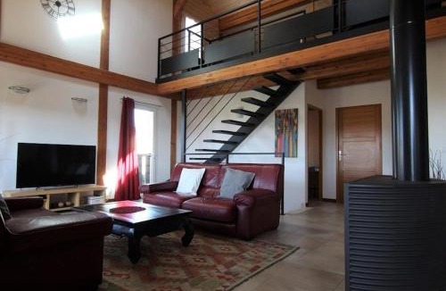 Tence House | Chalet De Crouzillac