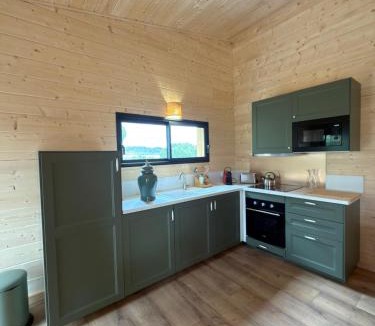 Roquefort-des-Corbieres Ski Chalet | Chalet de Saint Martin